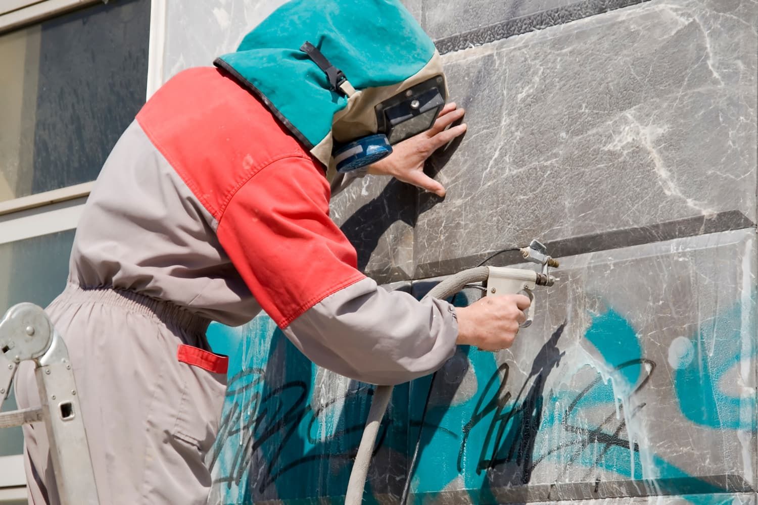 clean%20graffiti-58d3c668 Vandalism
